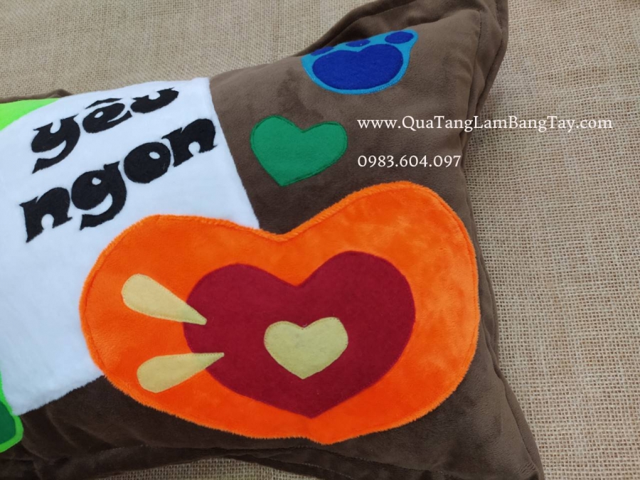 gối handmade anh yêu ngủ ngon